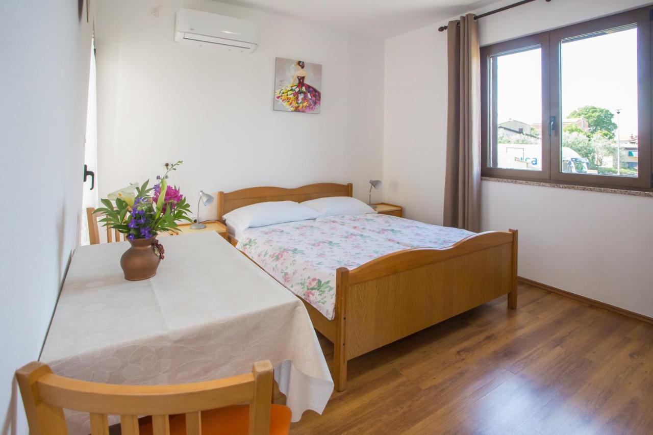 Apartment Anna Poreč Buitenkant foto