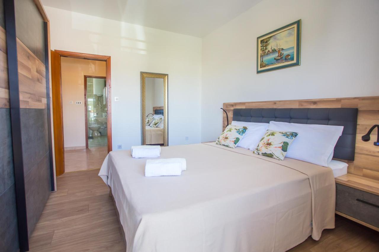 Apartment Anna Poreč Buitenkant foto